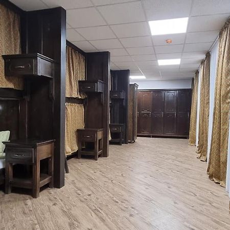 Hostel Citadella Дева Екстериор снимка